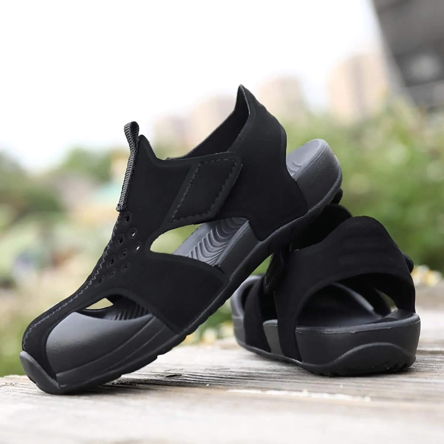 Boys Girls Sneakers Toddler Water Shoes Barefoot Water Shoes for Kids Baby Wide Socks with Arch Support Breathable Boys Girls Sandals Walking for Beach Swim Pool