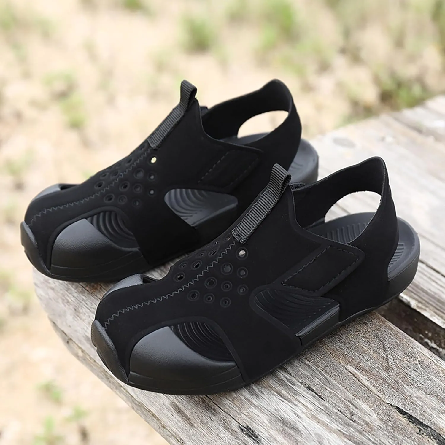 Boys Girls Sneakers Toddler Water Shoes Barefoot Water Shoes for Kids Baby Wide Socks with Arch Support Breathable Boys Girls Sandals Walking for Beach Swim Pool