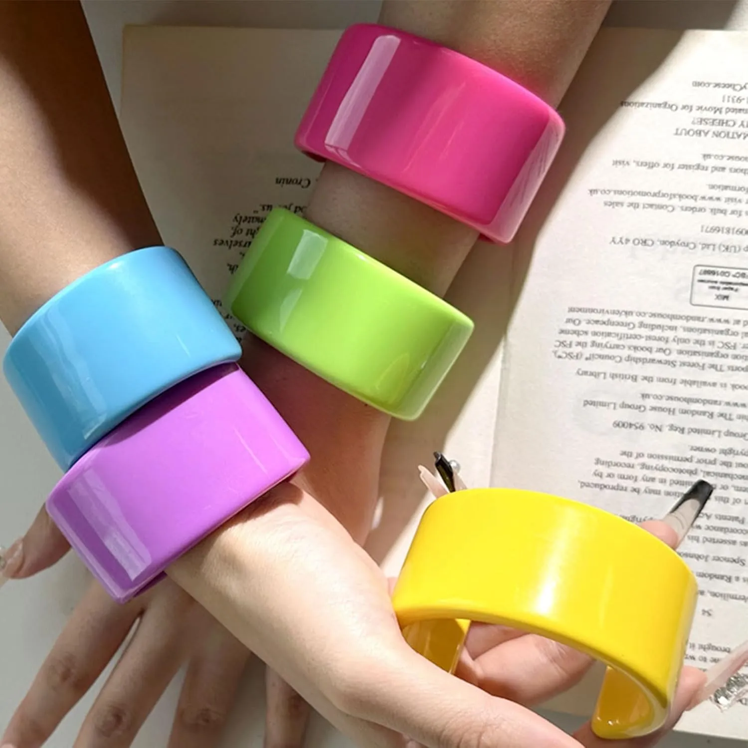 Colorful Resin Acrylic Open Bangles for Women Geometry Wide Cuff Bracelets Indian Party Jewelry Statement Pieces
