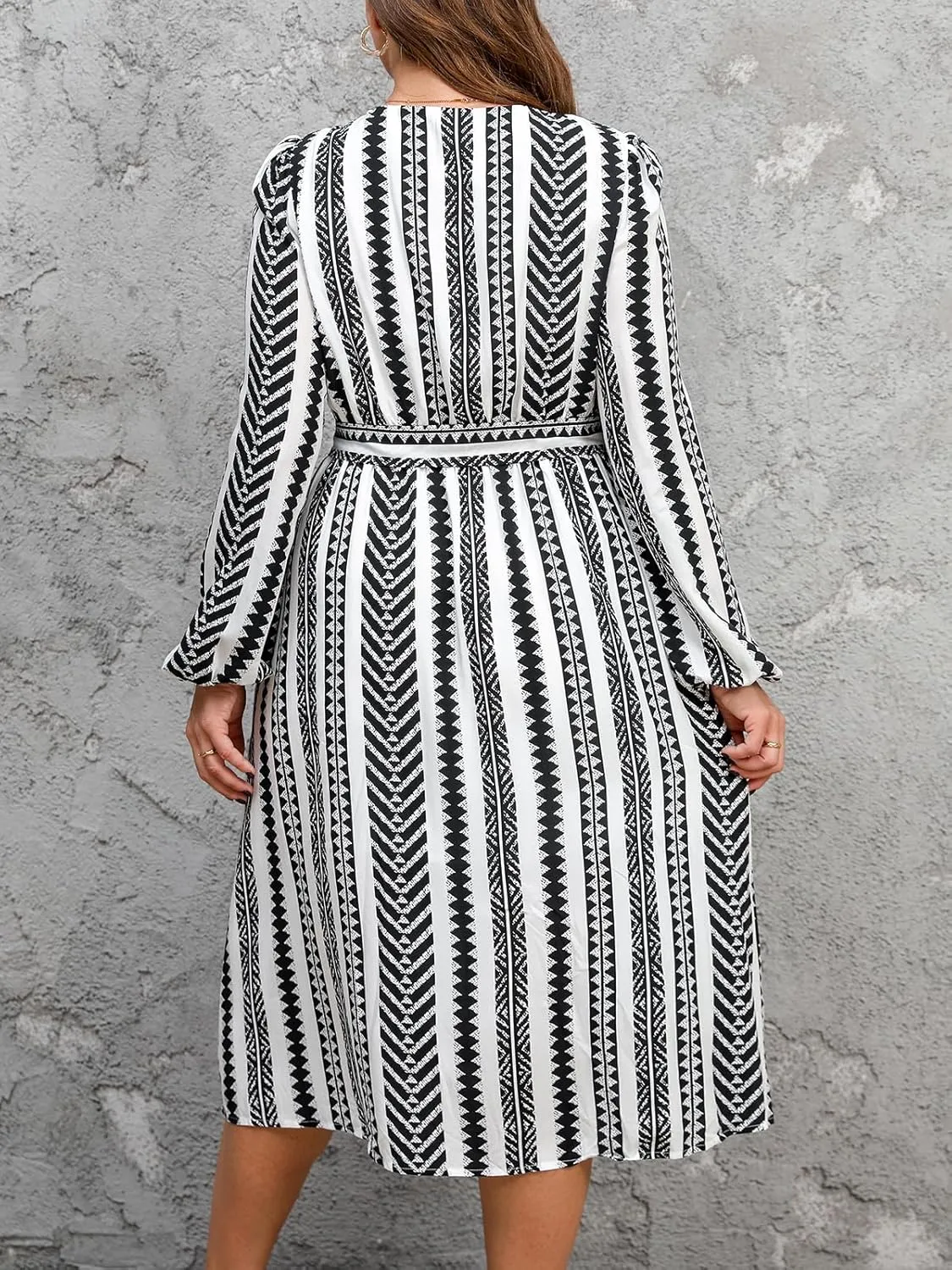 CUPSHE Plus Size Midi Dress for Women V Neck Puff Long Sleeves Waist Self Tie Belt Casual Fall Dress