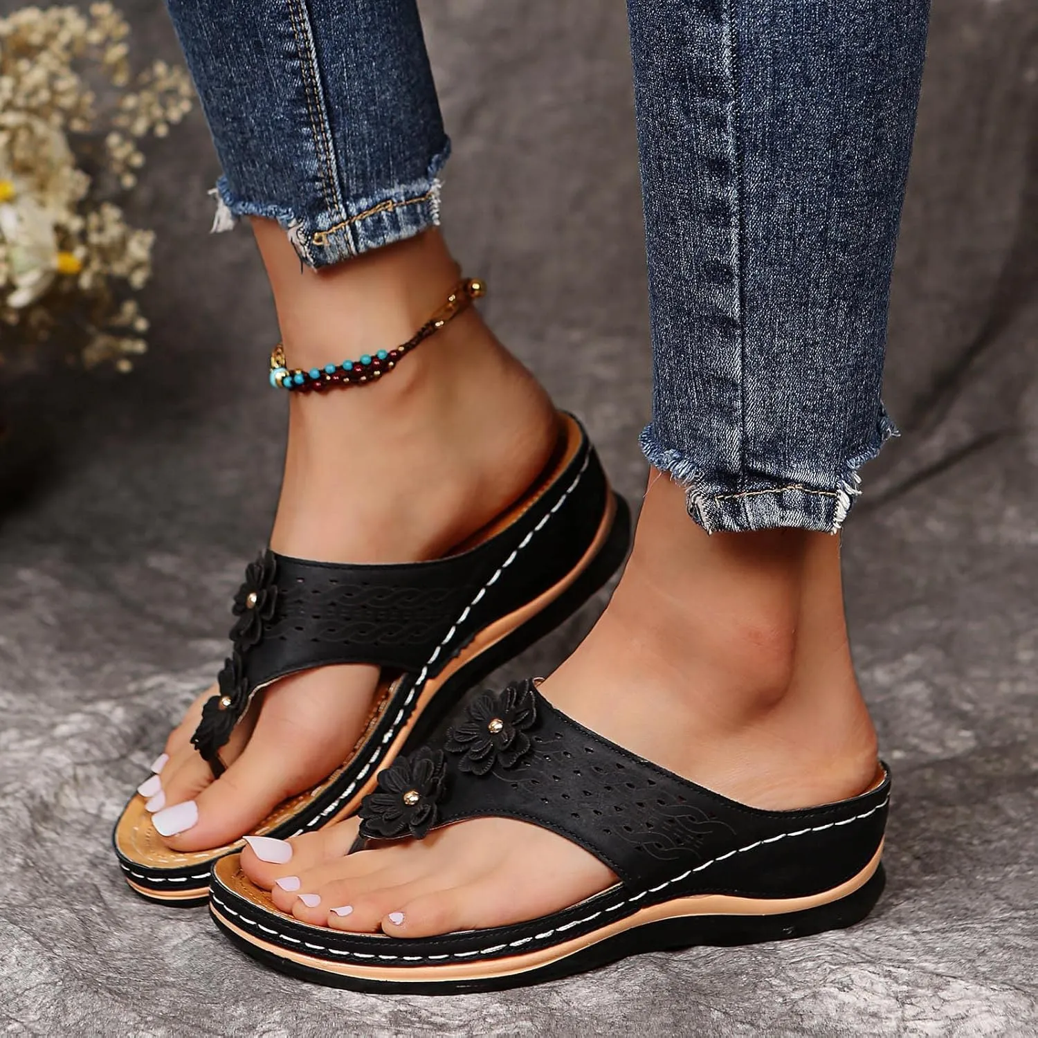 Eduavar Orthopedic Sandals for Women, Womens Sandals Comfortable Flip Flops Summer Beach Wedge Sandals with Arch Support
