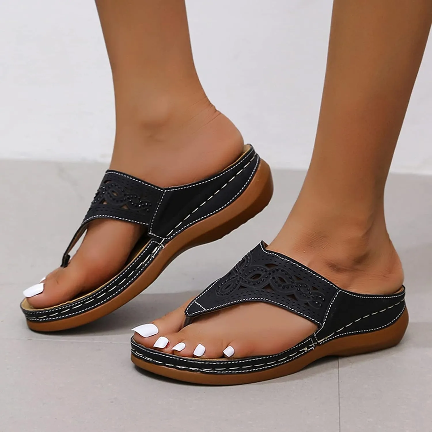 Eduavar Orthopedic Sandals for Women, Womens Sandals Retro Breathable Hollow Out Flip Flops Summer Beach Sandals Slippers