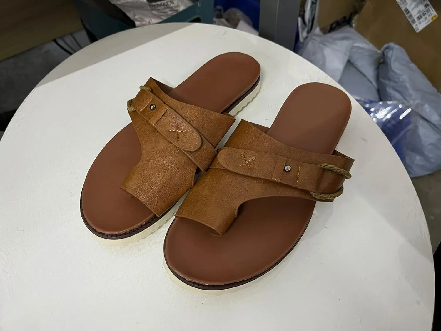 Eduavar Sandals Women Dressy Summer Flat, Orthopedic Sandals for Women Casual Leather Open Toe Flip Flops Sandals Slippers