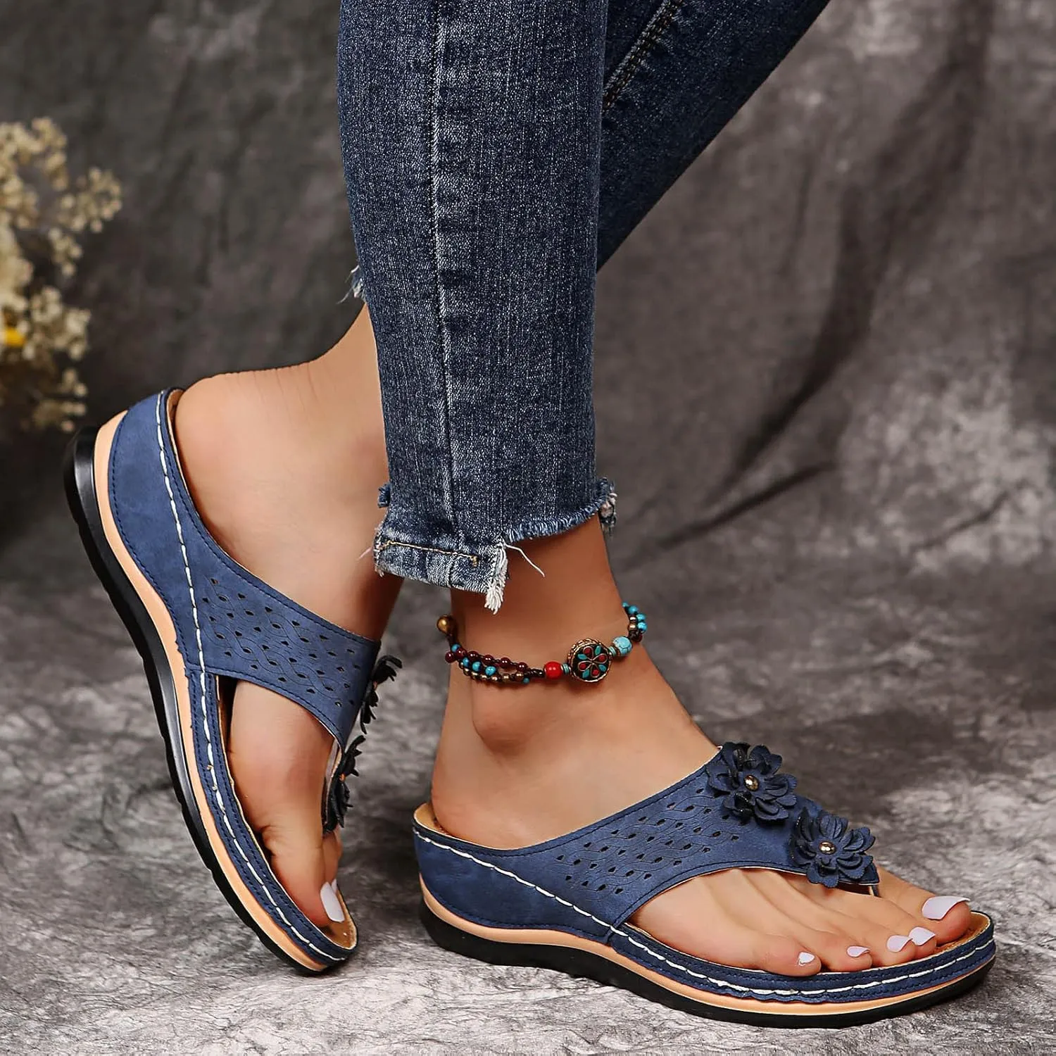 Eduavar Summer Sandals for Women 2023, Womens Sandals Summer Flip Flops Comfortable Wedge Sandals Women Outdoor Shoes