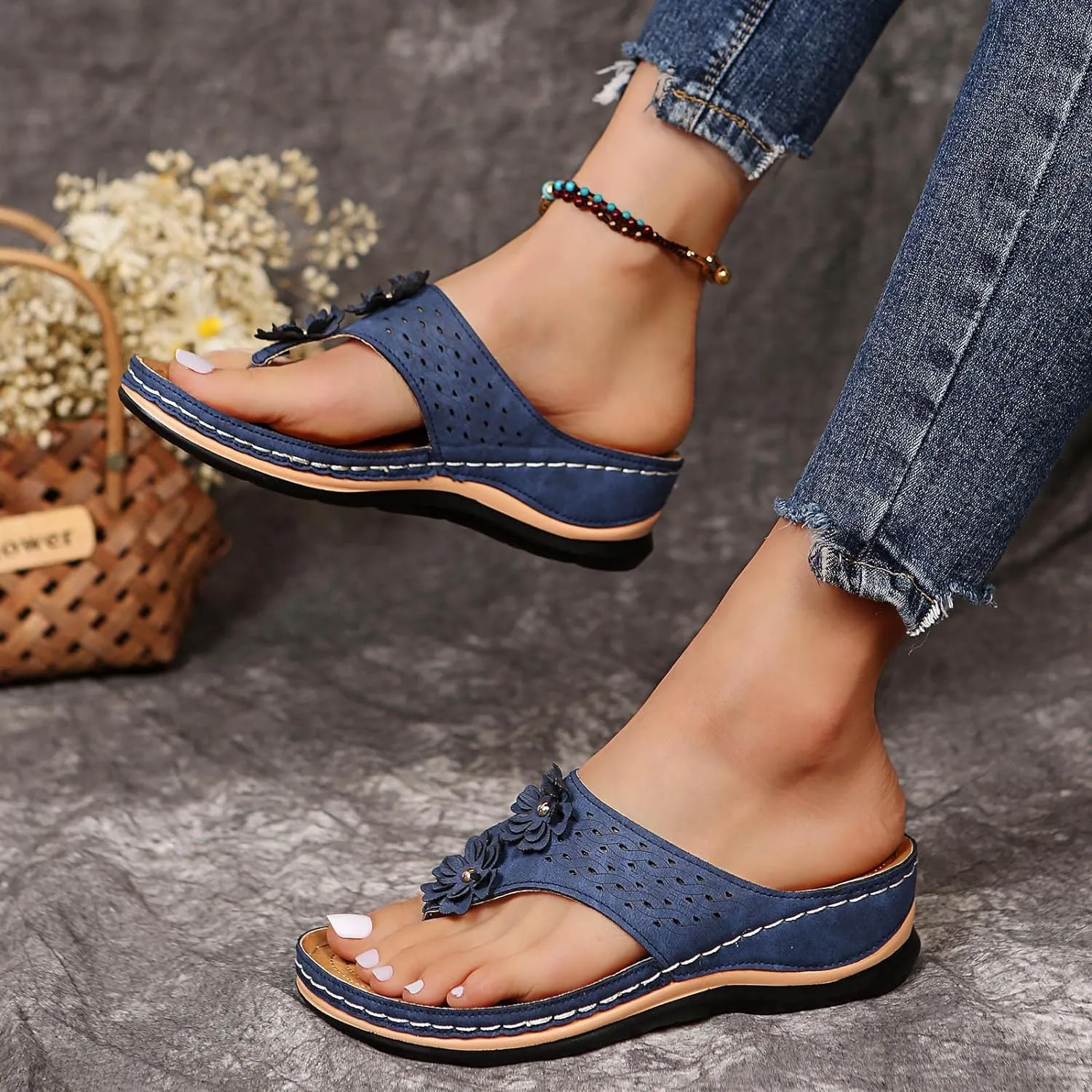 Eduavar Summer Sandals for Women 2023, Womens Sandals Summer Flip Flops Comfortable Wedge Sandals Women Outdoor Shoes