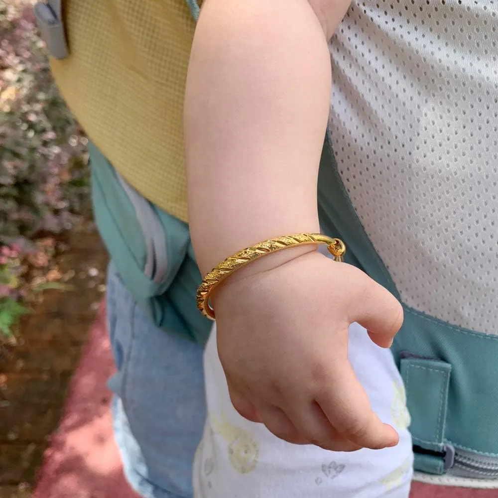 Ethlyn 2pcs/lot 18K Gold Plated Stars Kids Lucky Bangles &bracelets Birthday Christmas Gifts for baby boys and girls