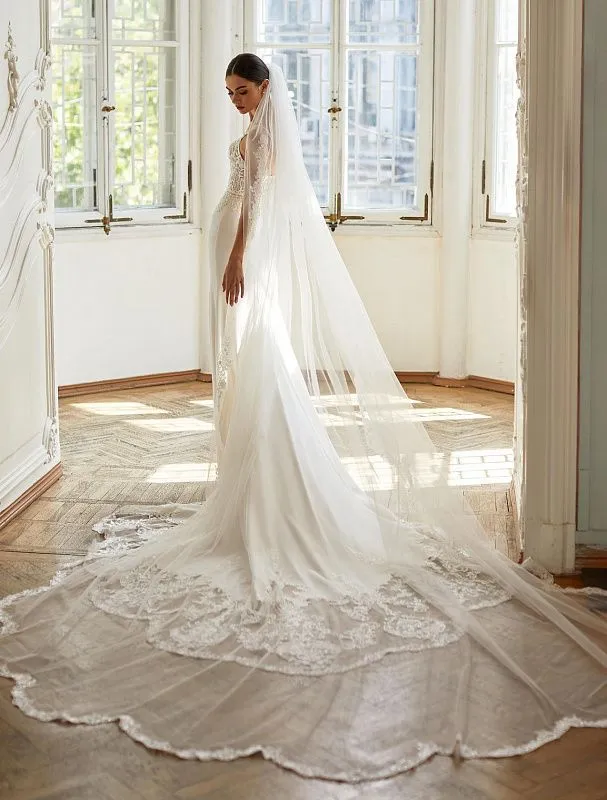 Euphuistic White Wedding Dress