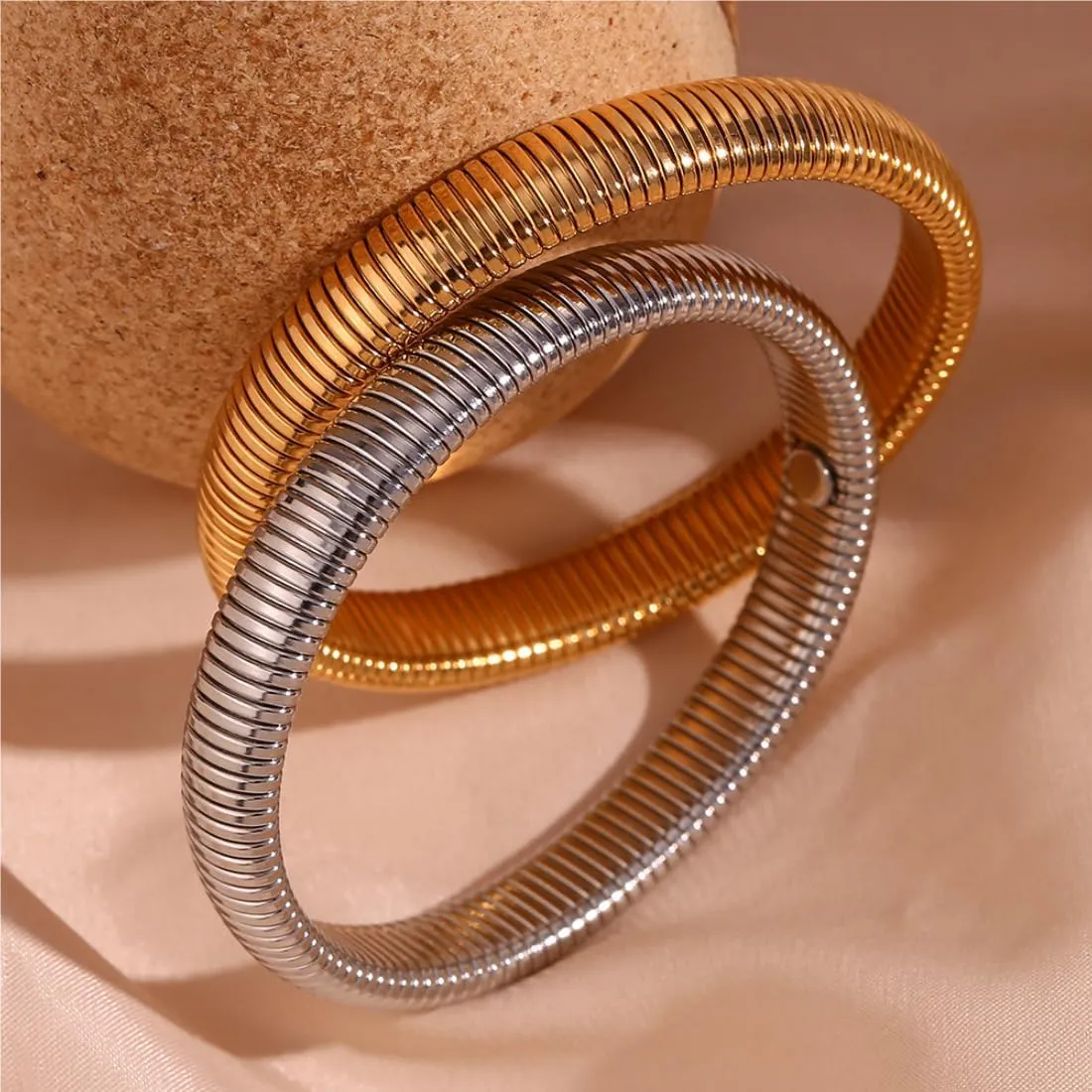 Gold Bangles for Women Set of 3 Chunky Stretch Bangles Bracelets 24K Gold Plated Stainless Steel Bracelets Flexible Wide Stack Bracelets Designer Look Alike Jewelry for Women