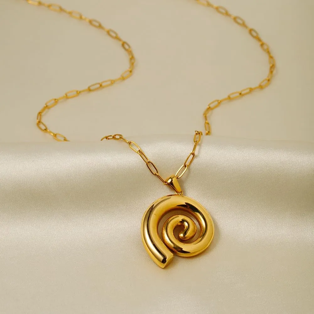 Gold Seashell Pendent Necklace Bohemian Necklaces Summer Beach Necklaces for Women
