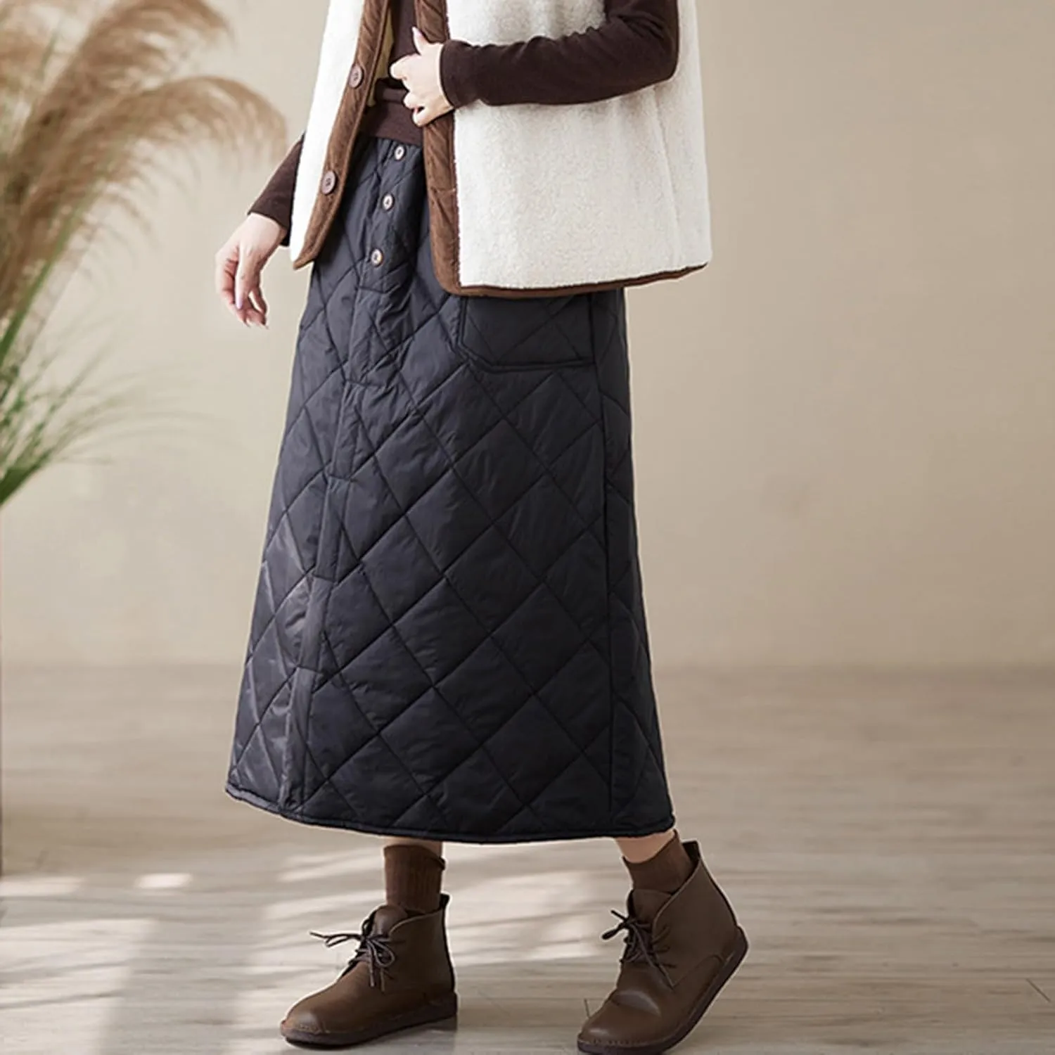 HGps8w Women's Winter Quilted Skirt, Loose Elastic Waist Casual Insulated Thicken Warm Maxi Long Down Skirts with Pockets