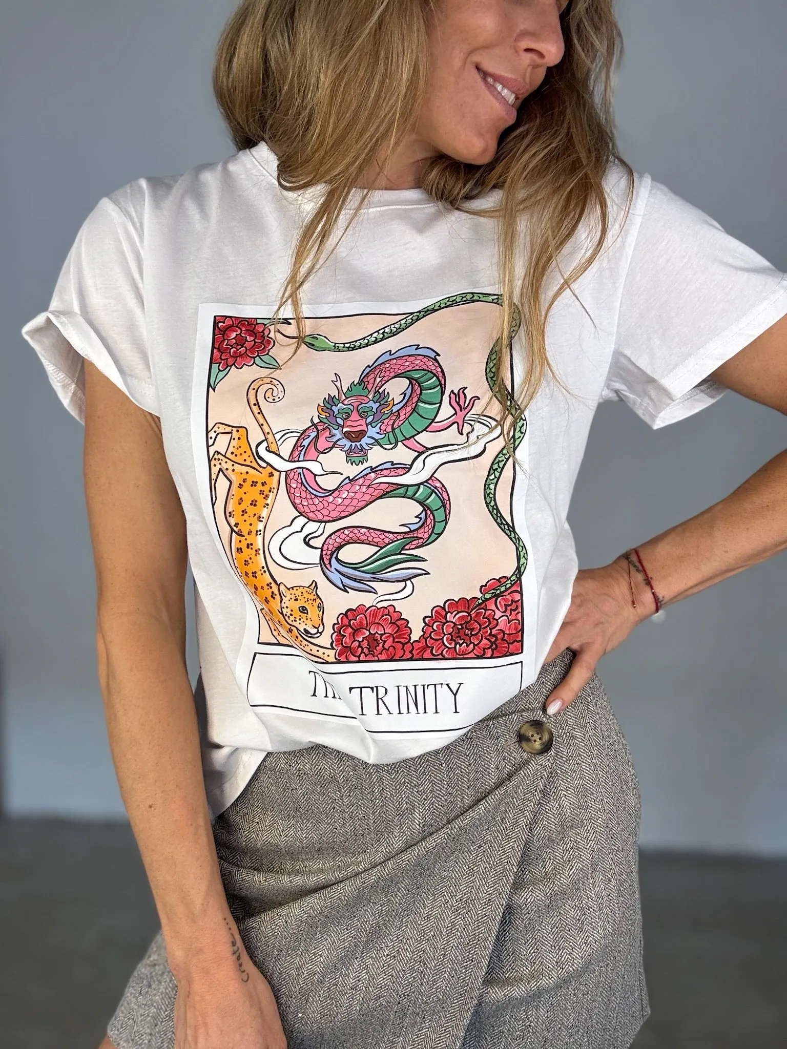 Hunkn - T-shirt - White - The trinity