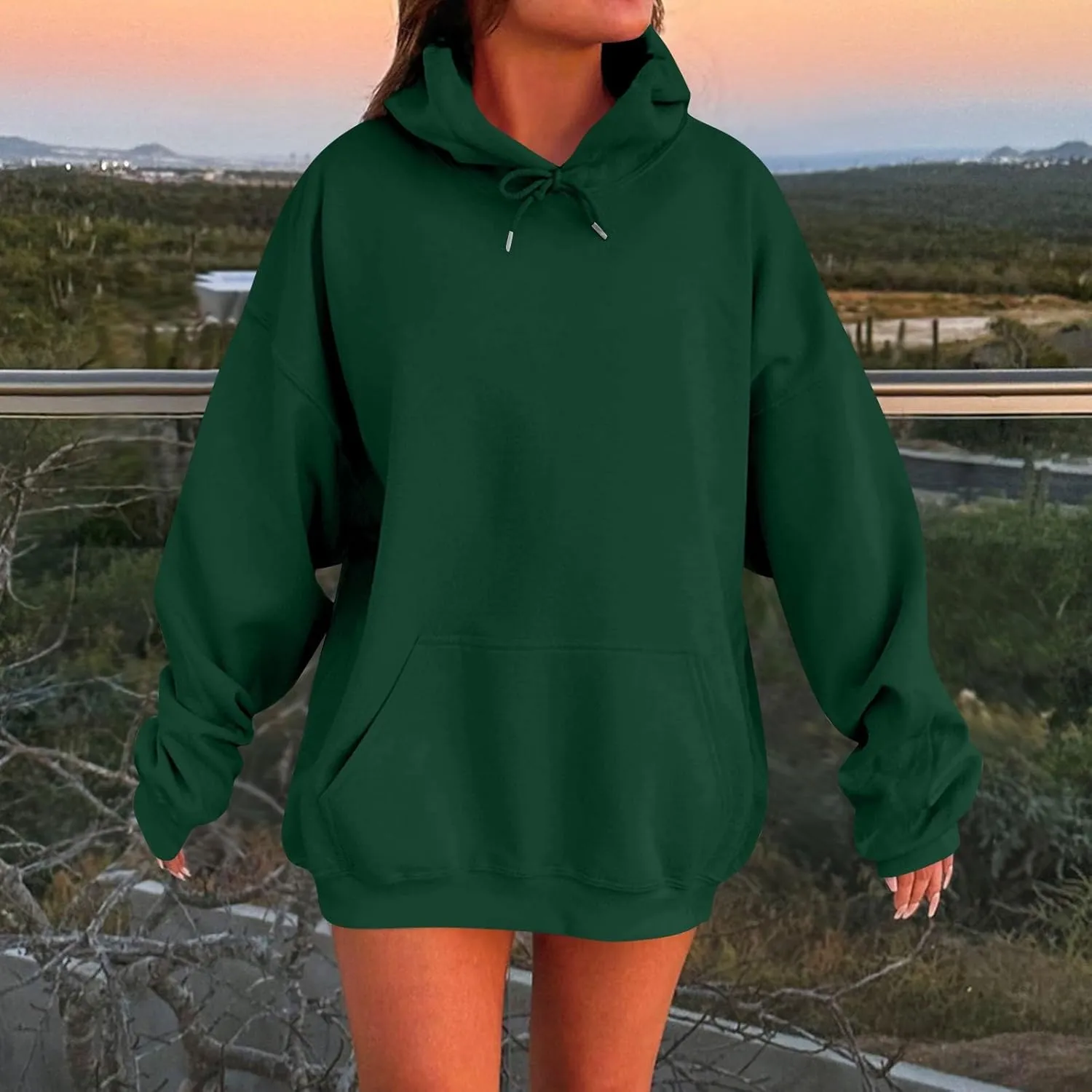 KUIOLYPOER Womens Oversized Hoodies Long Sleeve Hooded Plush Sweatshirt with Pocket 2025 Fashion Tops Trendy Outfits