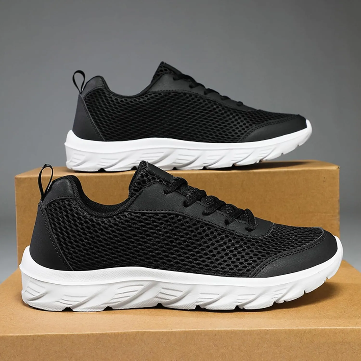 Mens Breathable Lace Up Running Shoes Comfortable Breathable Lightweight Tennis Shoe Non Slip Barefoot Sneaker