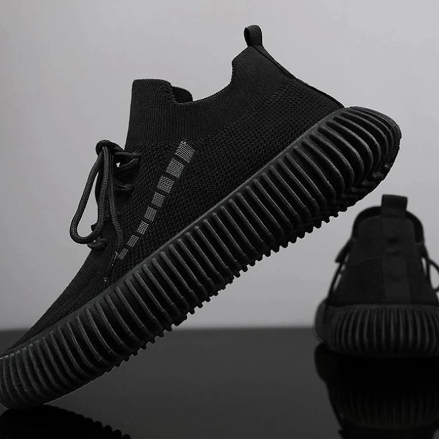 Men's Comfortable Diabetic Shoes Comfortable Breathable Stretch Canvas Slip On Sneaker Convenient Slip On Shoes