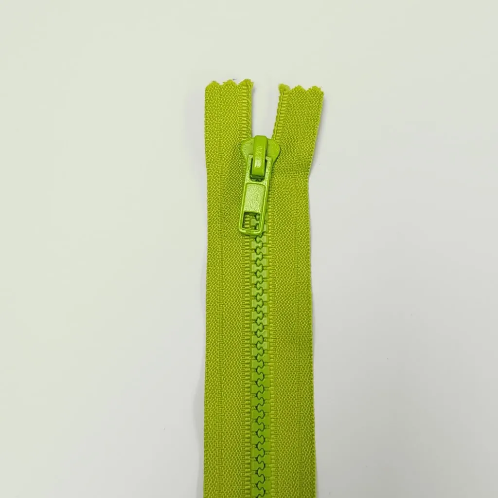 Molded Plastic Zipper | Closed End | #5 | 7" / 18 cm