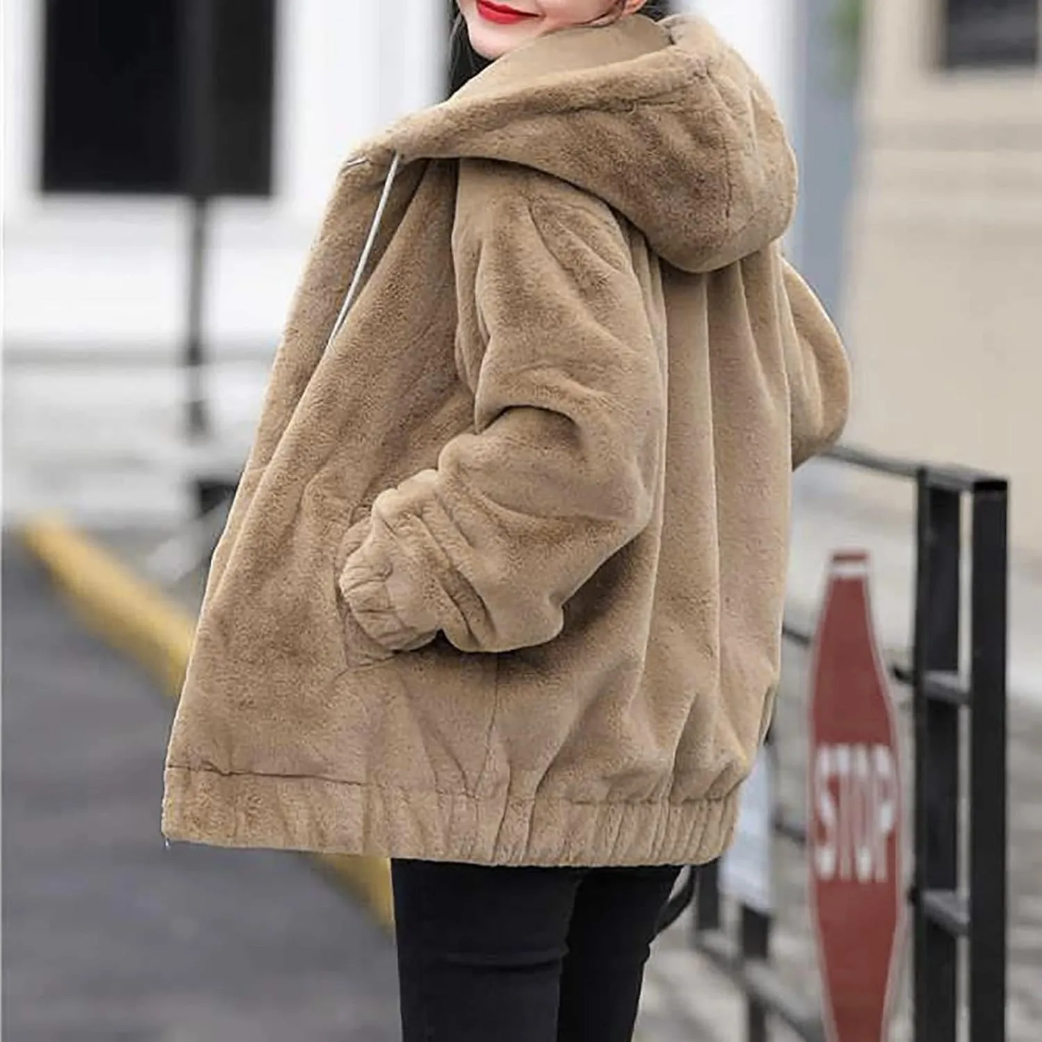 Plus Size Winter Coats for Women Warm Comfy Fuzzy Fleece Jacket Full Zip Plush Hooded Cardigan Outerwear with Pocket