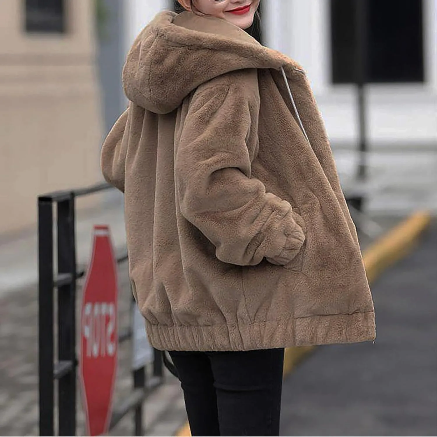 Plus Size Winter Coats for Women Warm Comfy Fuzzy Fleece Jacket Full Zip Plush Hooded Cardigan Outerwear with Pocket