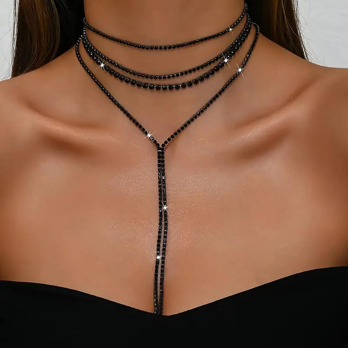 Rhinestone Layered Choker Necklaces for Women Bohemian Crystal Long Y-Necklaces Boho Long Pendant Statement Necklaces for Wedding Bride Bridesmaids