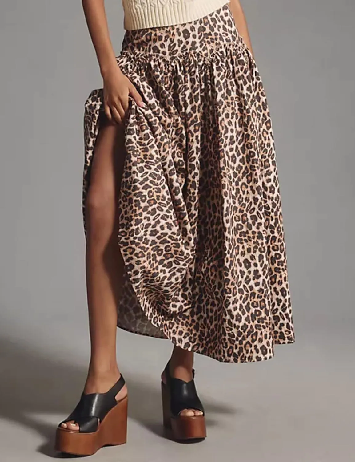 SAFRISIOR Leopard Print Maxi Skirt for Women High Waist Elastic Waistband Flowy A-Line Long Skirts Trendy Fall Dress