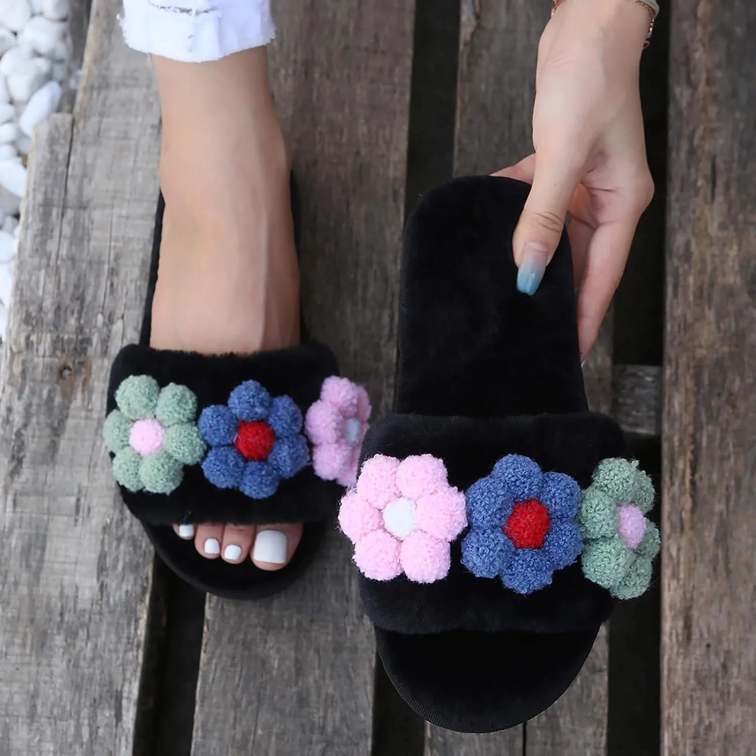 SBGMoSJ Kawaii Fuzzy Cute Cow Slippers for Women Winter Men's Moccasin Slippers Mens Winter Slippers Indoor/Outdoor Fluffy Slippers for Men Indoor Men Christmas Gifts Gifts for Men 2023