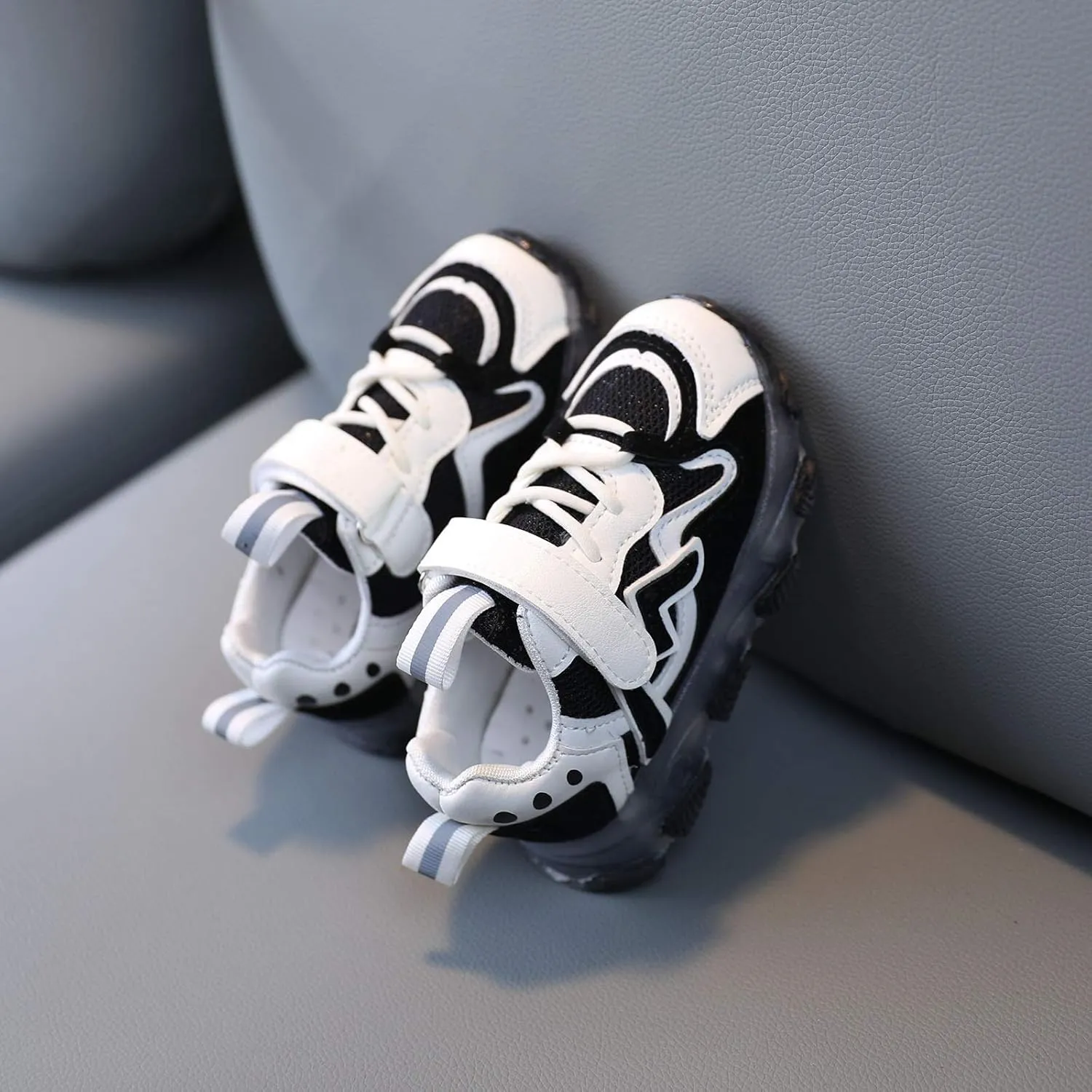 Shoes for Kids Luminous Sport Baby Kids Girls Led Shoes Bling Light Children Baby Shoes Baby Brand Shoes
