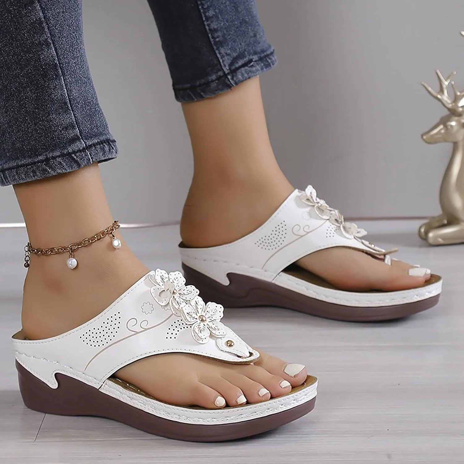 Summer Sandals for Women Dressy Premium Walking Slippers with Arch Support Anti-Slip Breathable Sandal Vintage Flip Flop Shoes Beach Leather Slippers